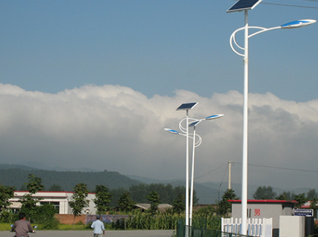 通化太阳能路灯助力节能减排